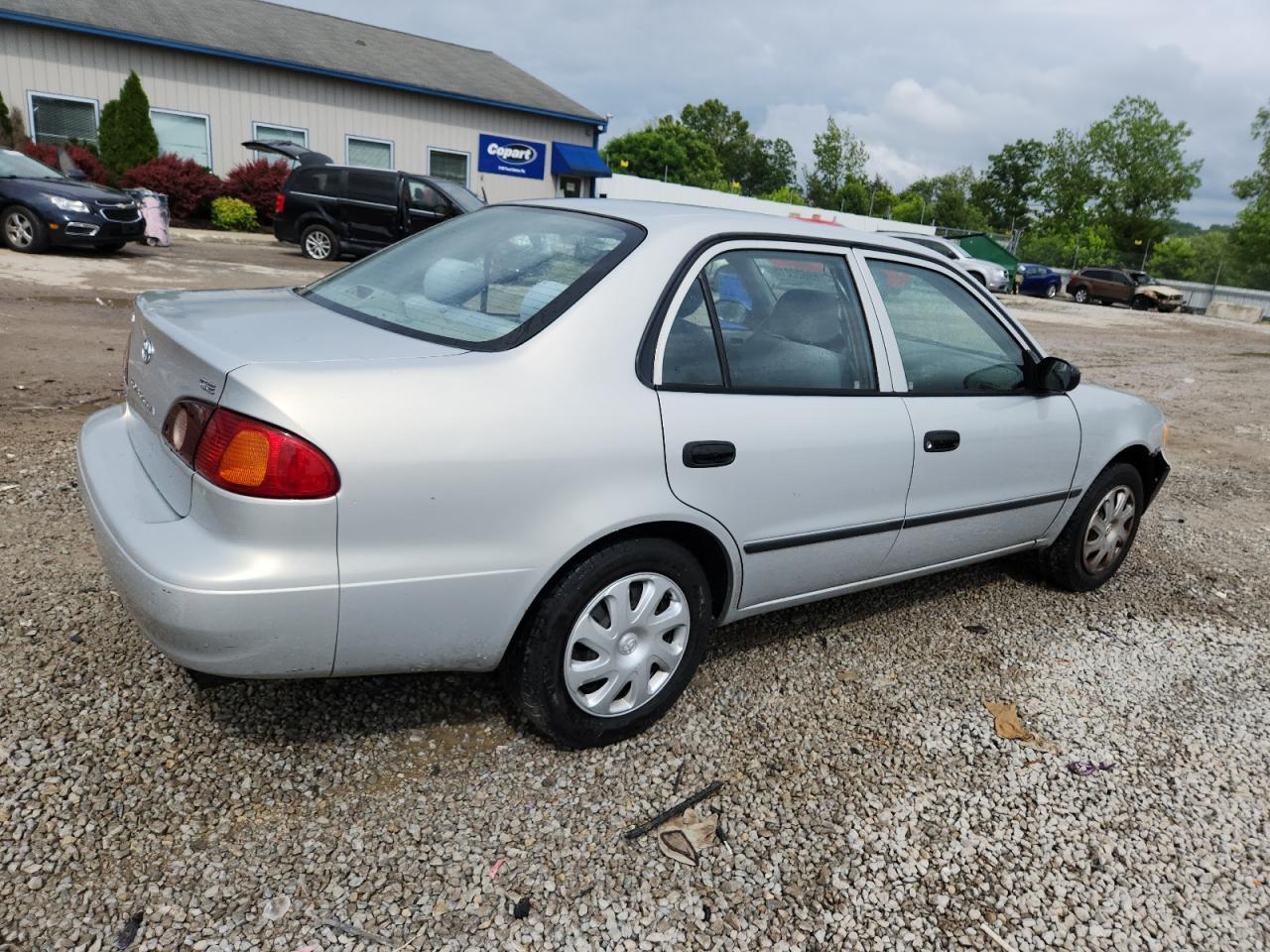 2002 Toyota Corolla Ce - Фото 3