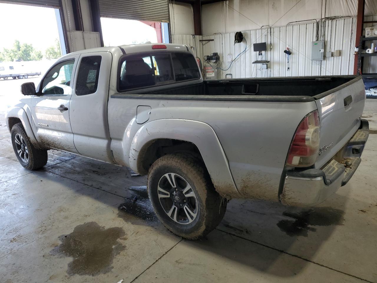 2009 Toyota Tacoma Access Cab - Image 2