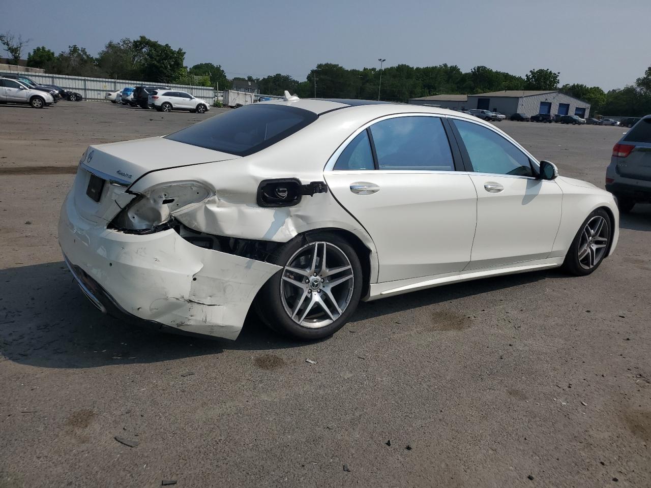 2020 Mercedes-Benz S 560 4Matic - Фото 3