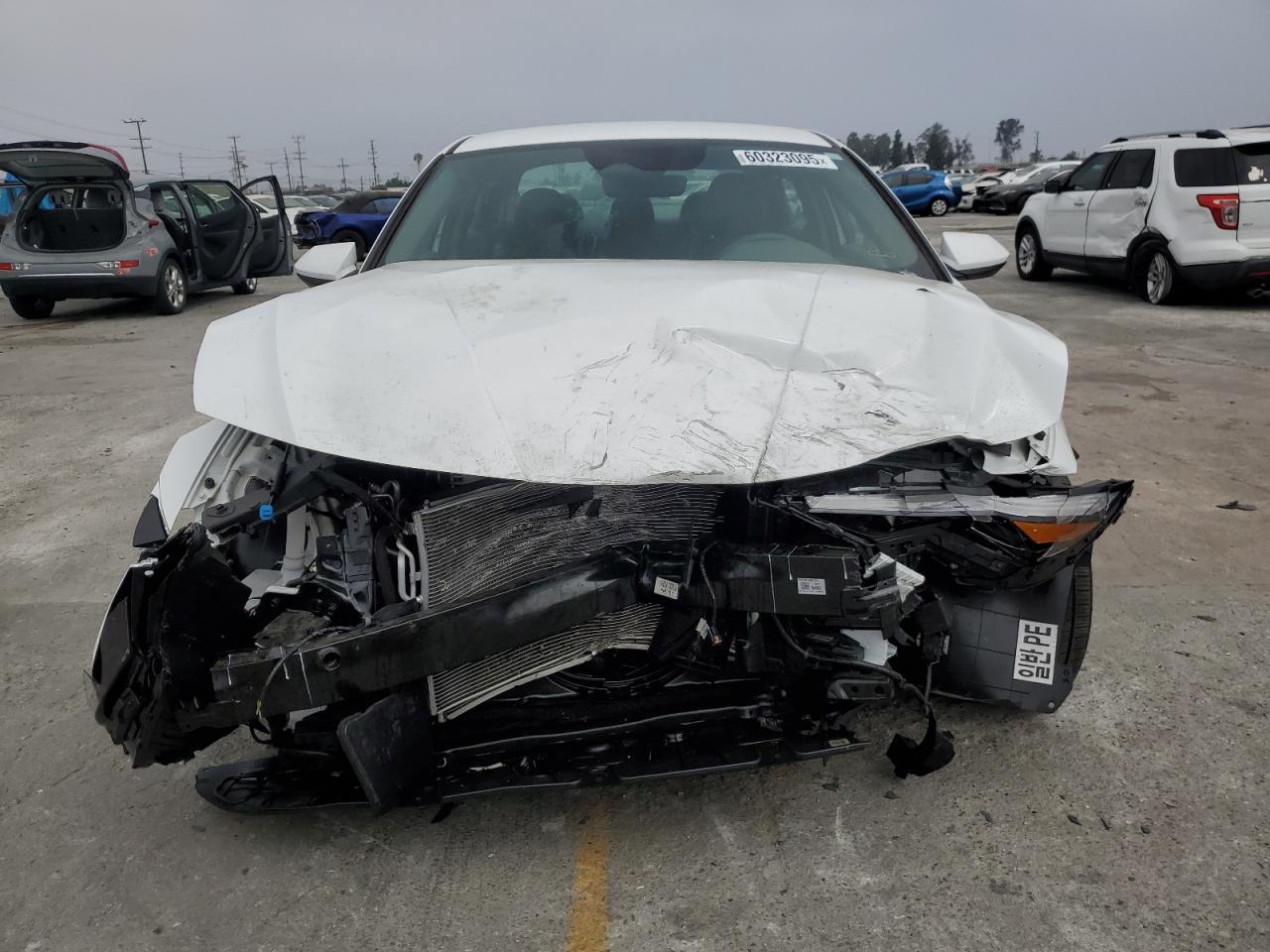 2024 Hyundai Elantra Se - Image 5