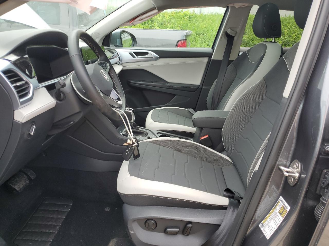 2025 Volkswagen Taos Se - Фото 7