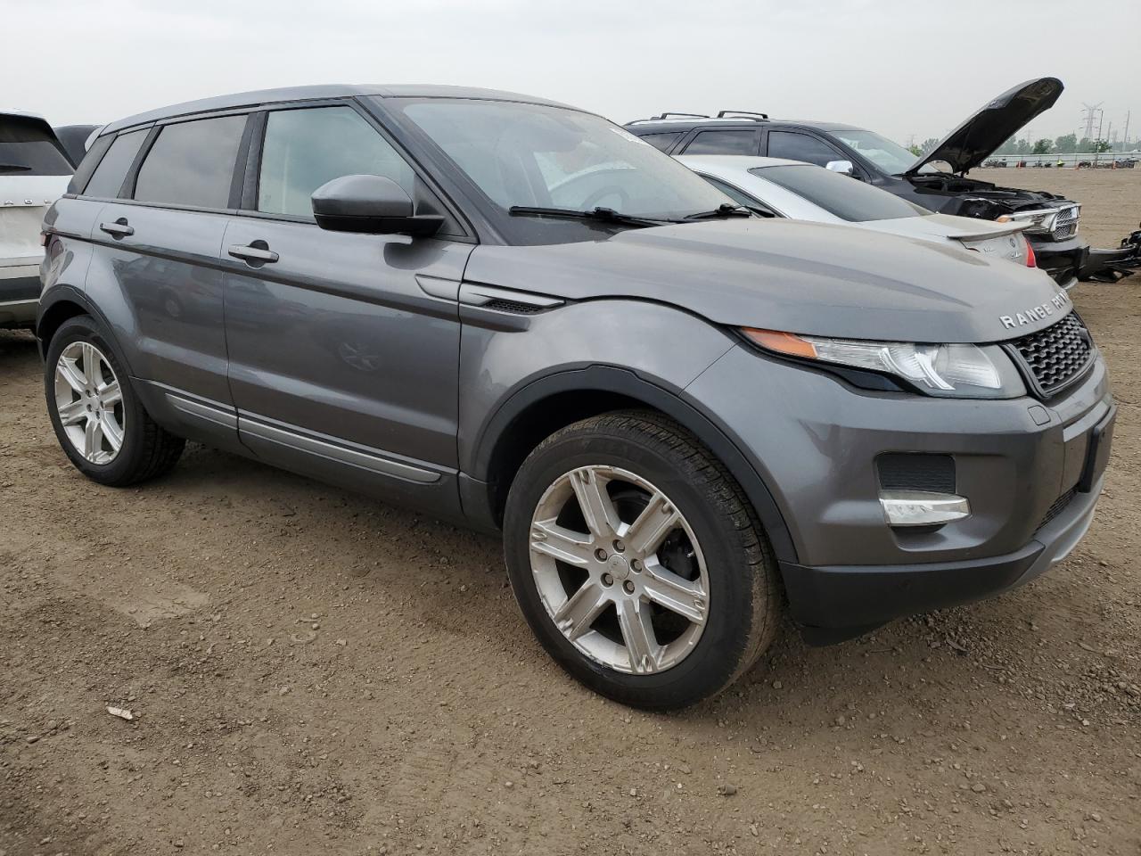 2015 Land Rover Range Rover Evoque Pure Plus - Image 4