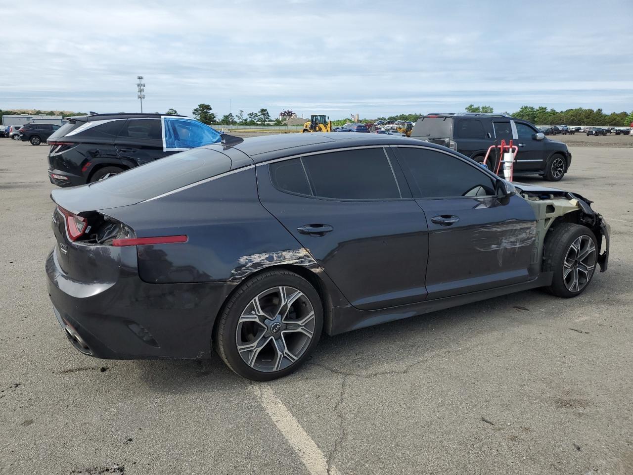 2020 Kia Stinger - Image 3