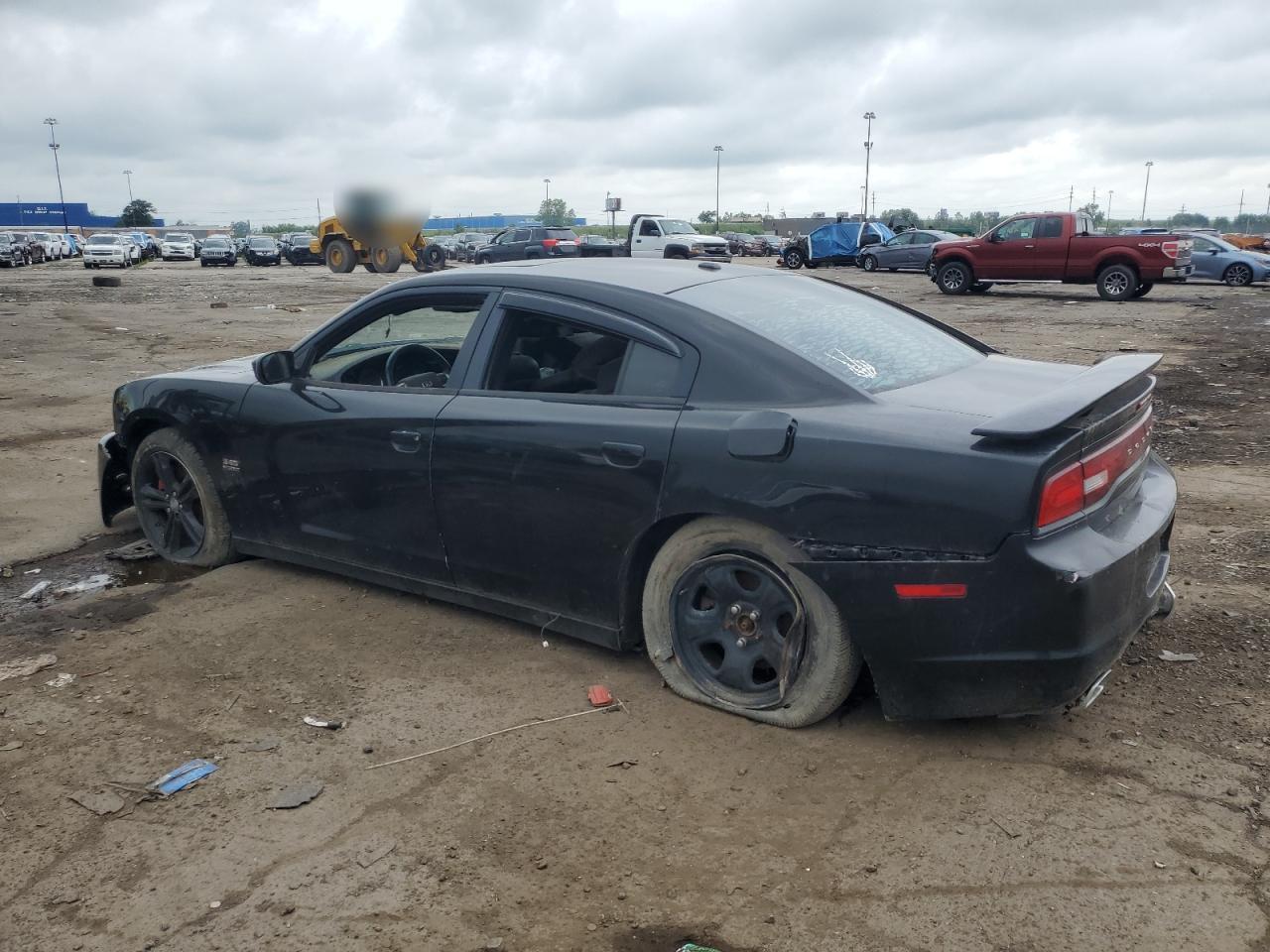 2013 Dodge Charger Sxt - Фото 2