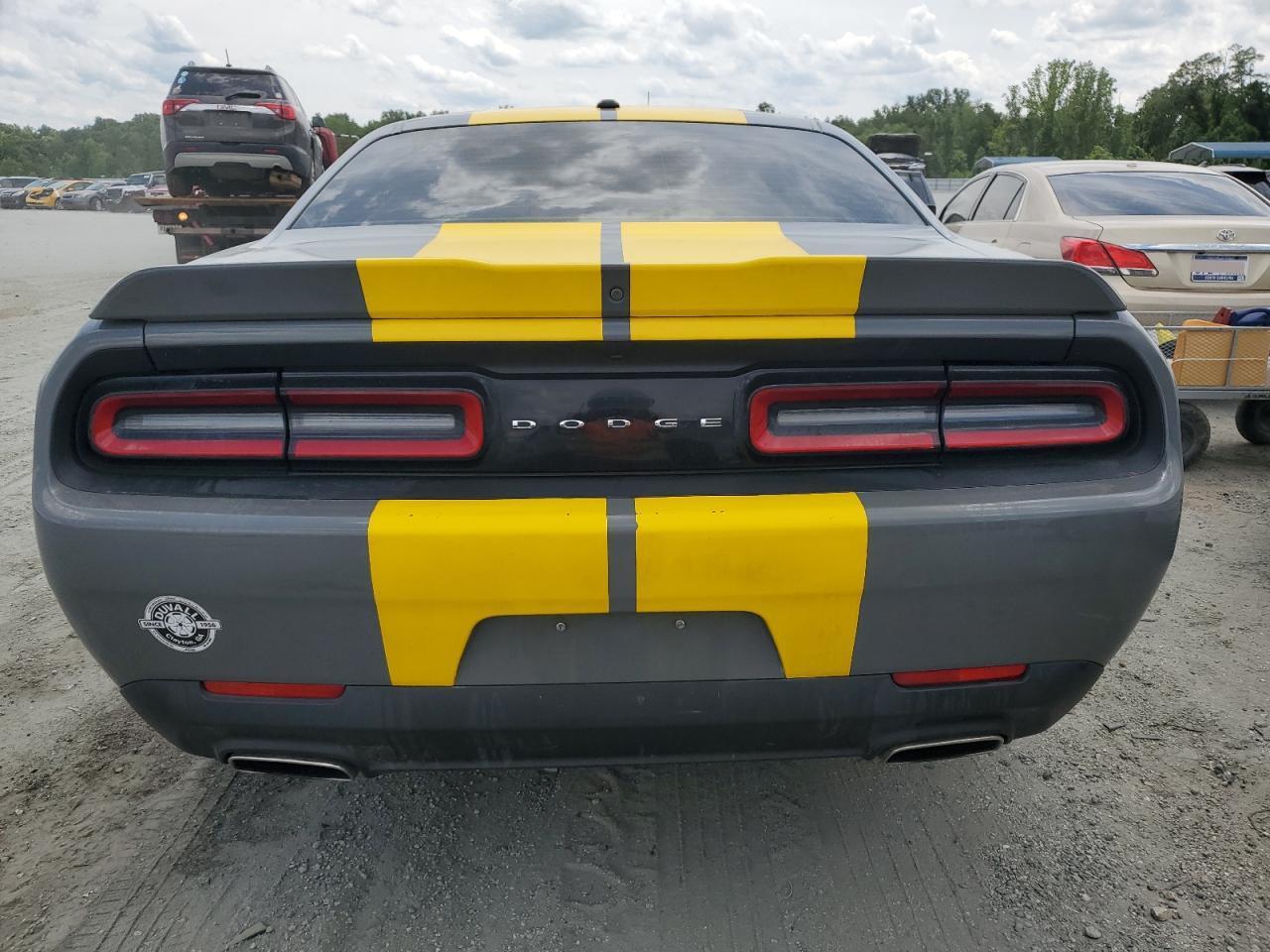 2019 Dodge Challenger Sxt - Image 6