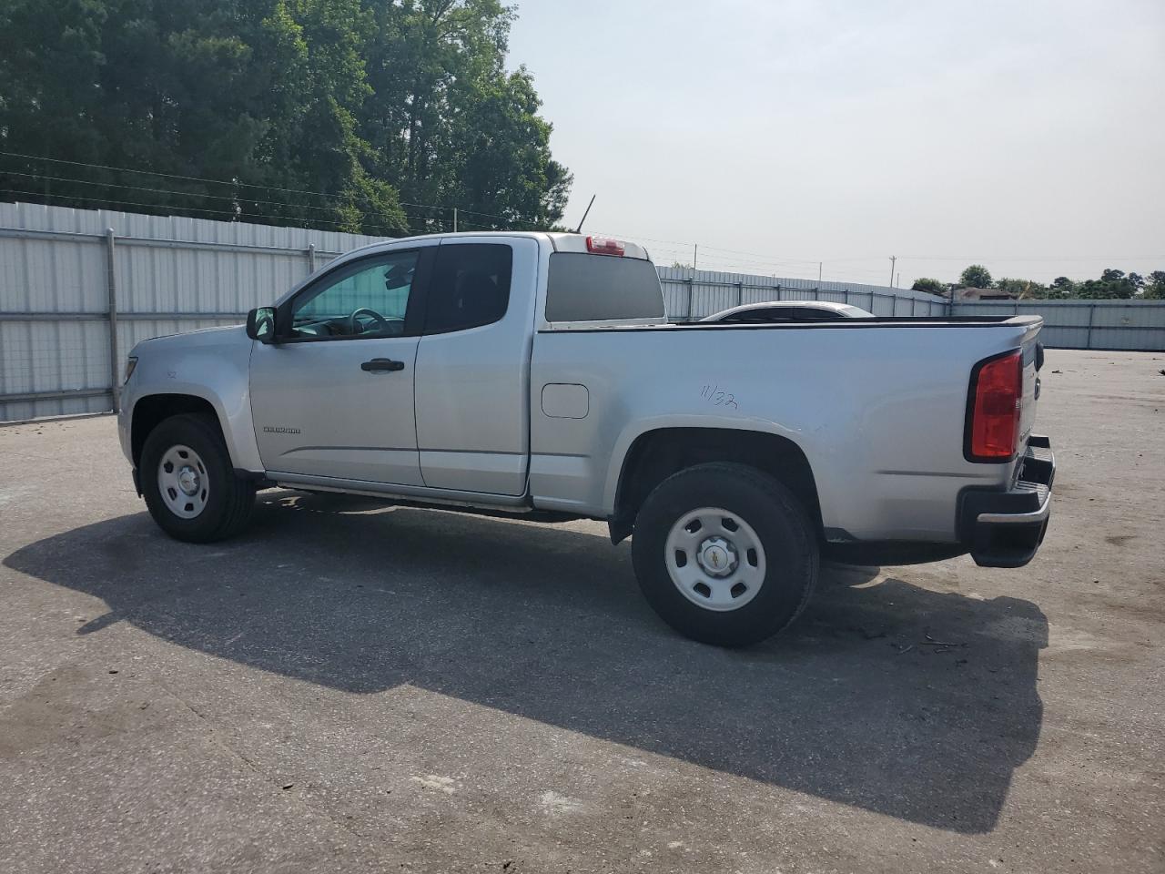 2020 Chevrolet Colorado - Фото 2