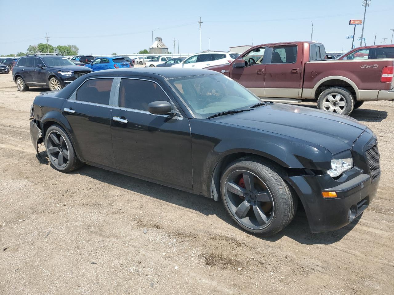 2006 Chrysler 300C - Image 4