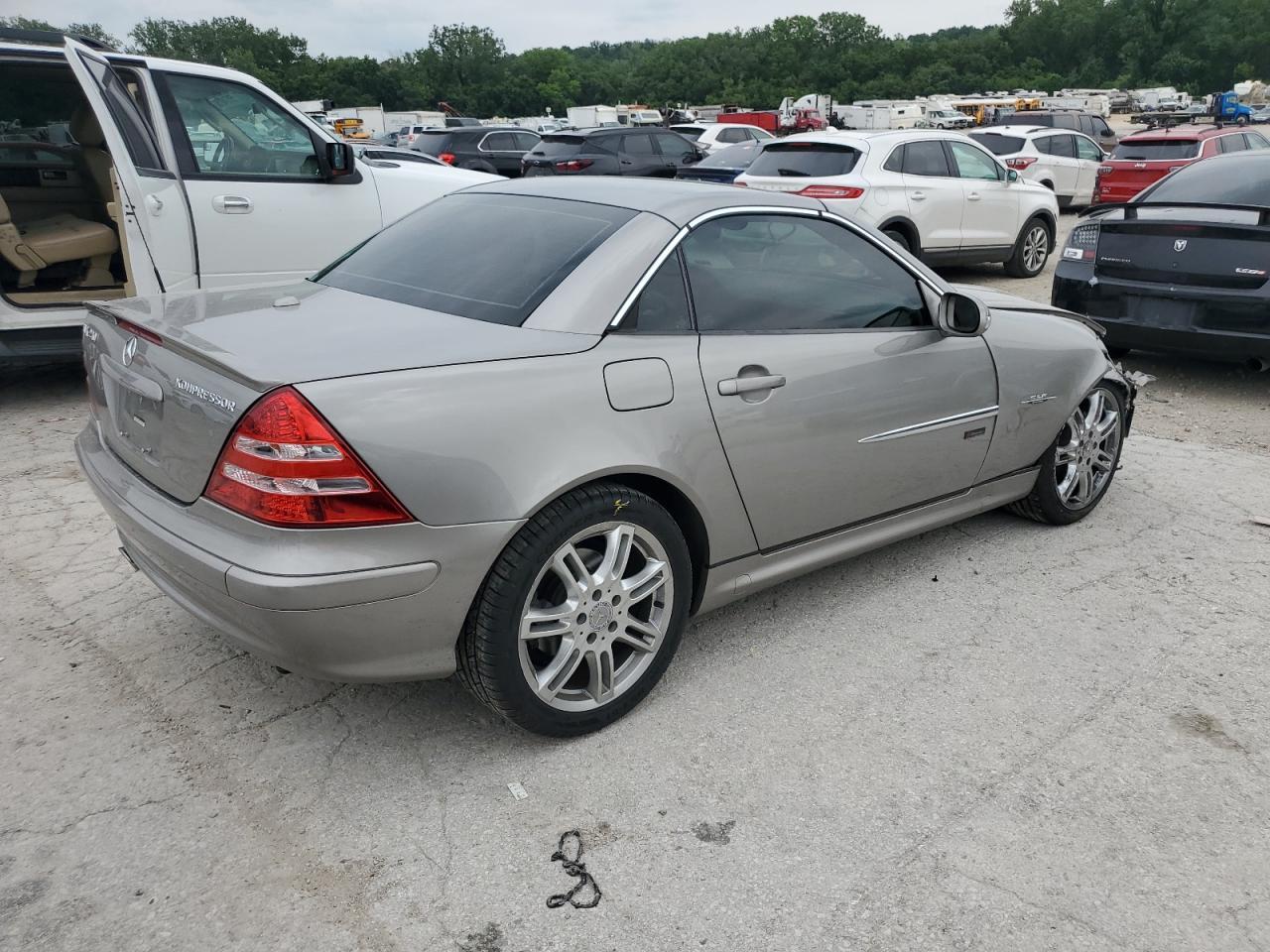 2004 Mercedes-Benz Slk 230 Kompressor - Image 3