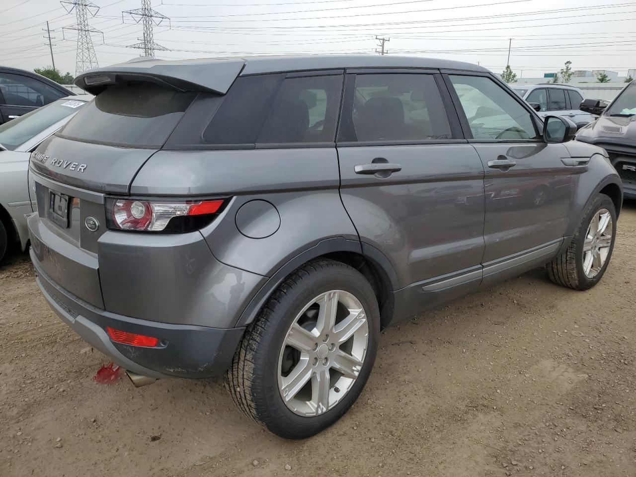 2015 Land Rover Range Rover Evoque Pure Plus - Image 3