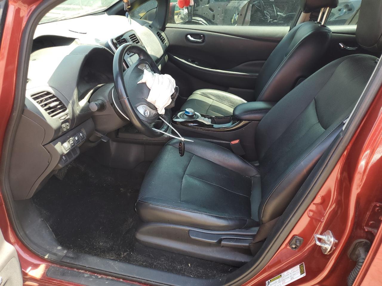 2013 Nissan Leaf S - Фото 7