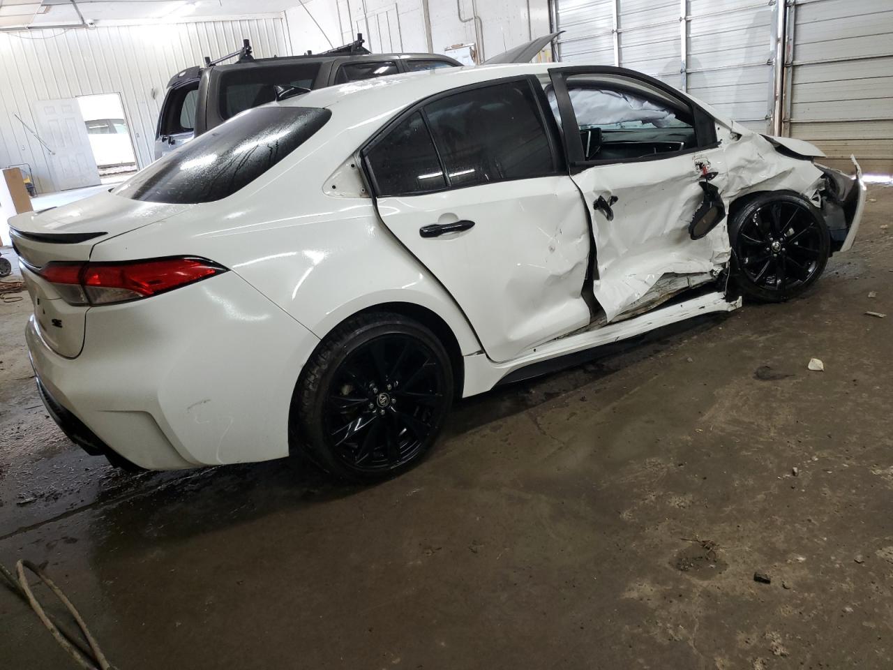 2020 Toyota Corolla Se - Фото 3