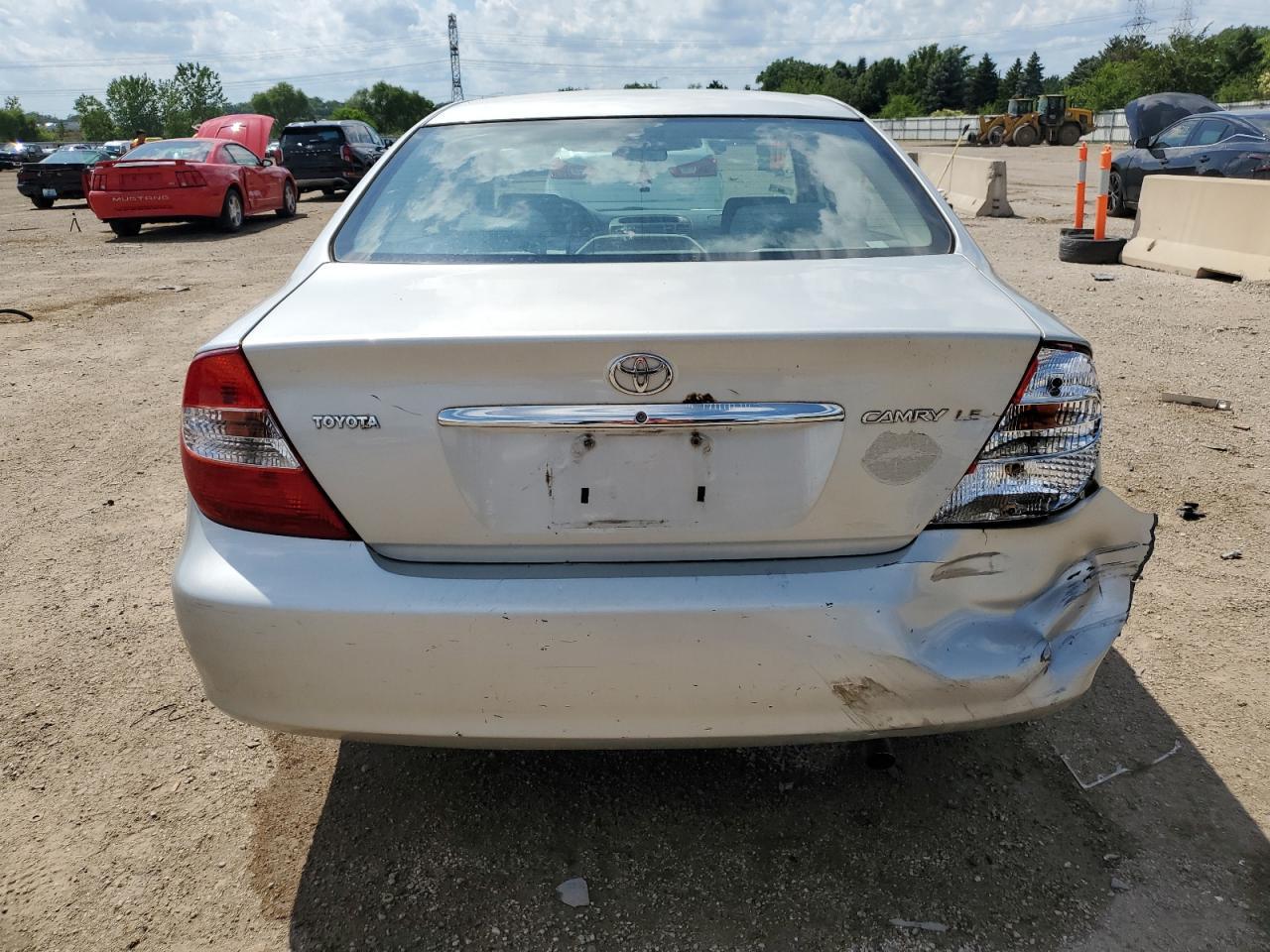 2002 Toyota Camry Le - Image 6
