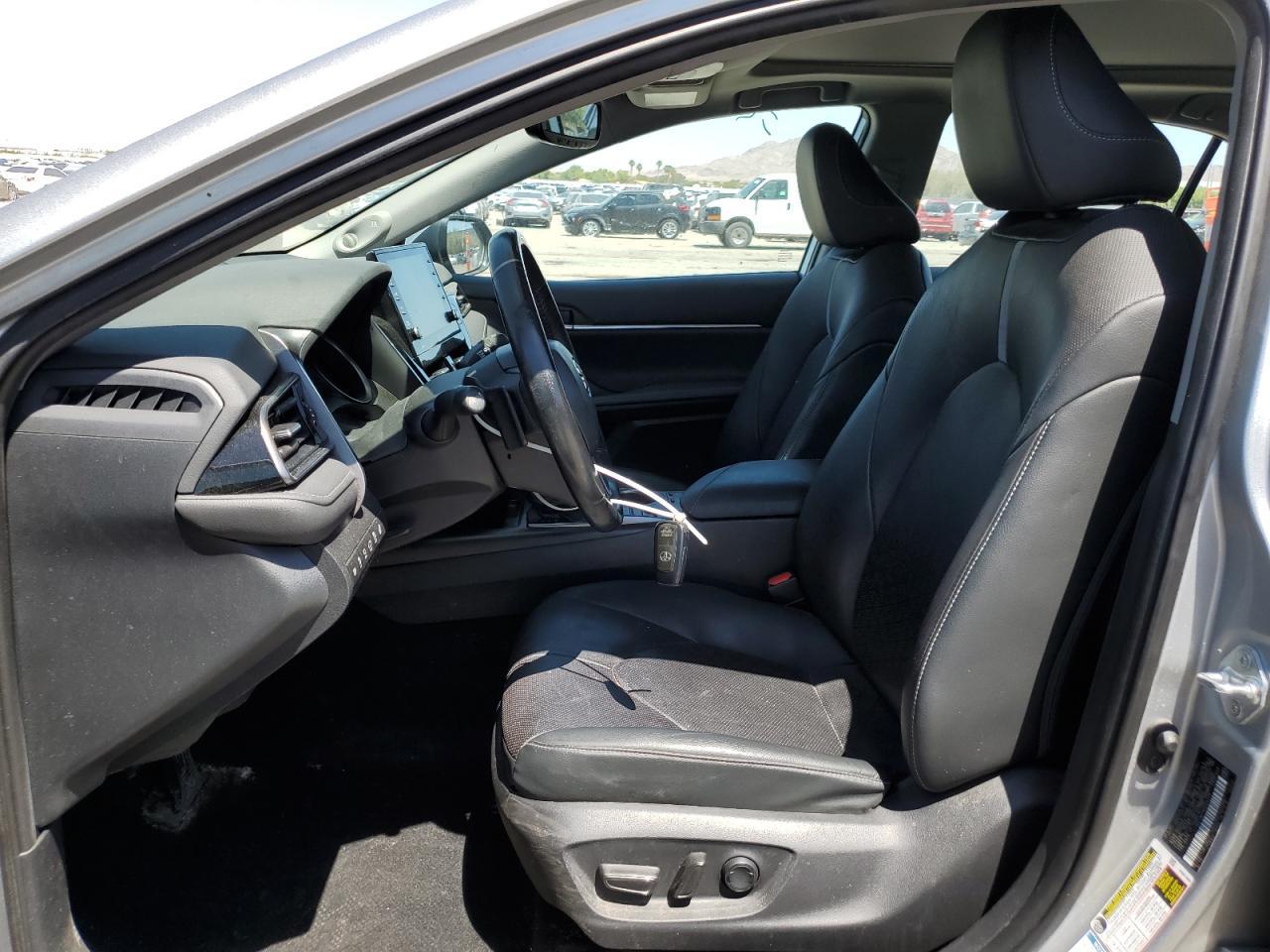 2022 Toyota Camry Xse - Фото 7