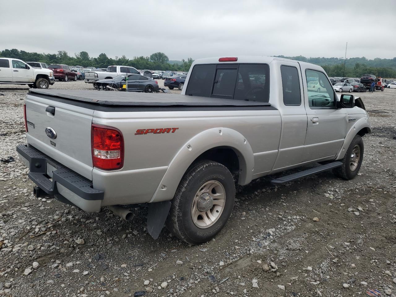 2011 Ford Ranger Super Cab - Image 3