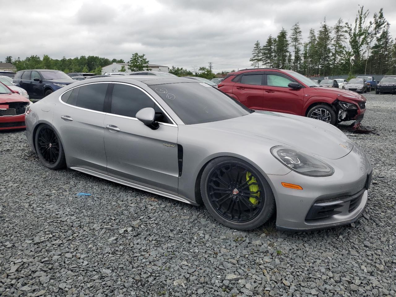 2018 Porsche Panamera 4 E-Hybrid - Фото 4
