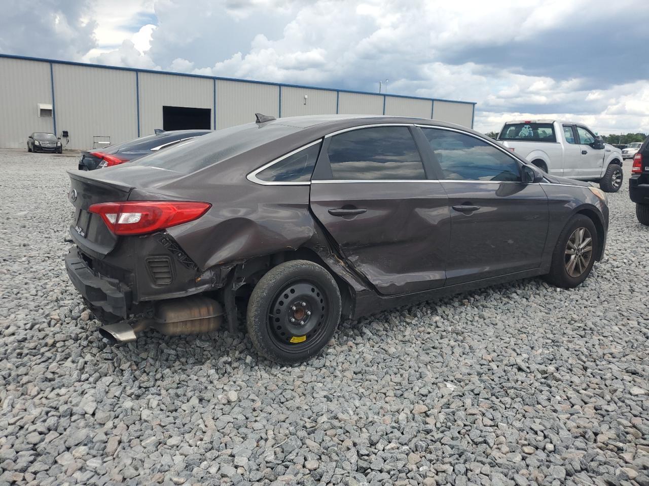 2016 Hyundai Sonata Se - Image 3