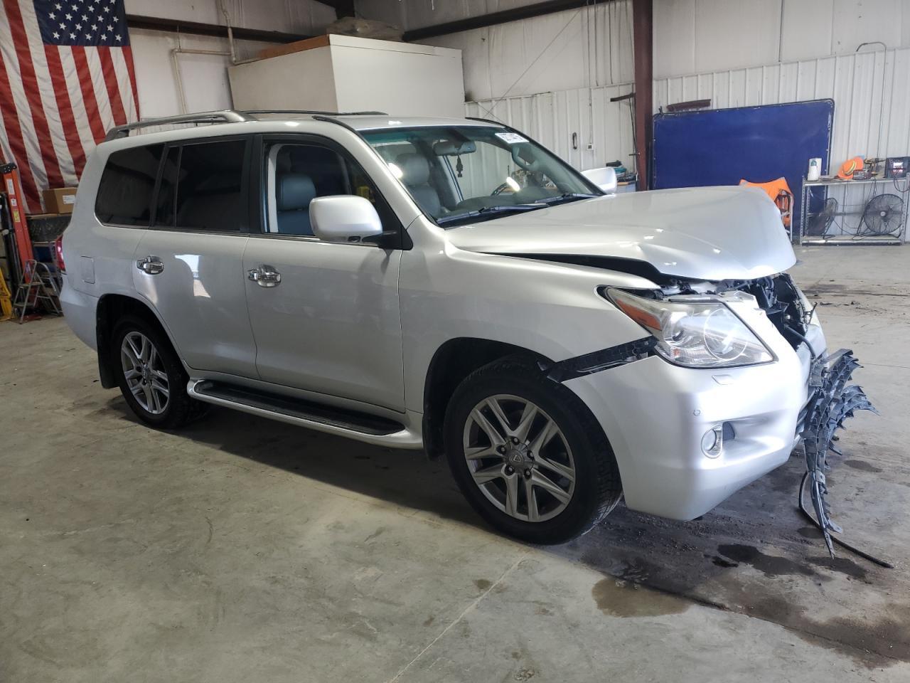 2010 Lexus Lx 570 - Фото 4