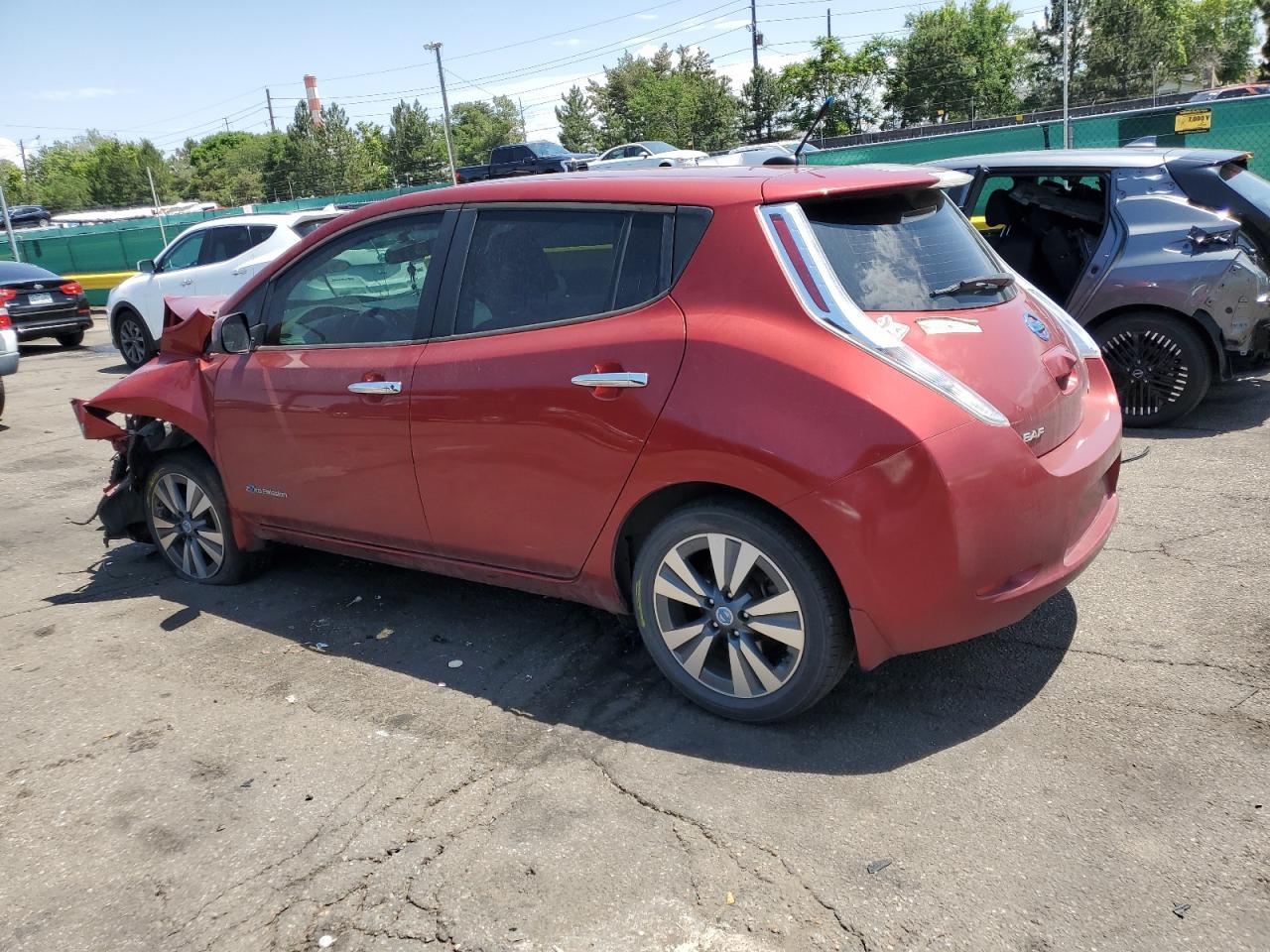 2013 Nissan Leaf S - Фото 2
