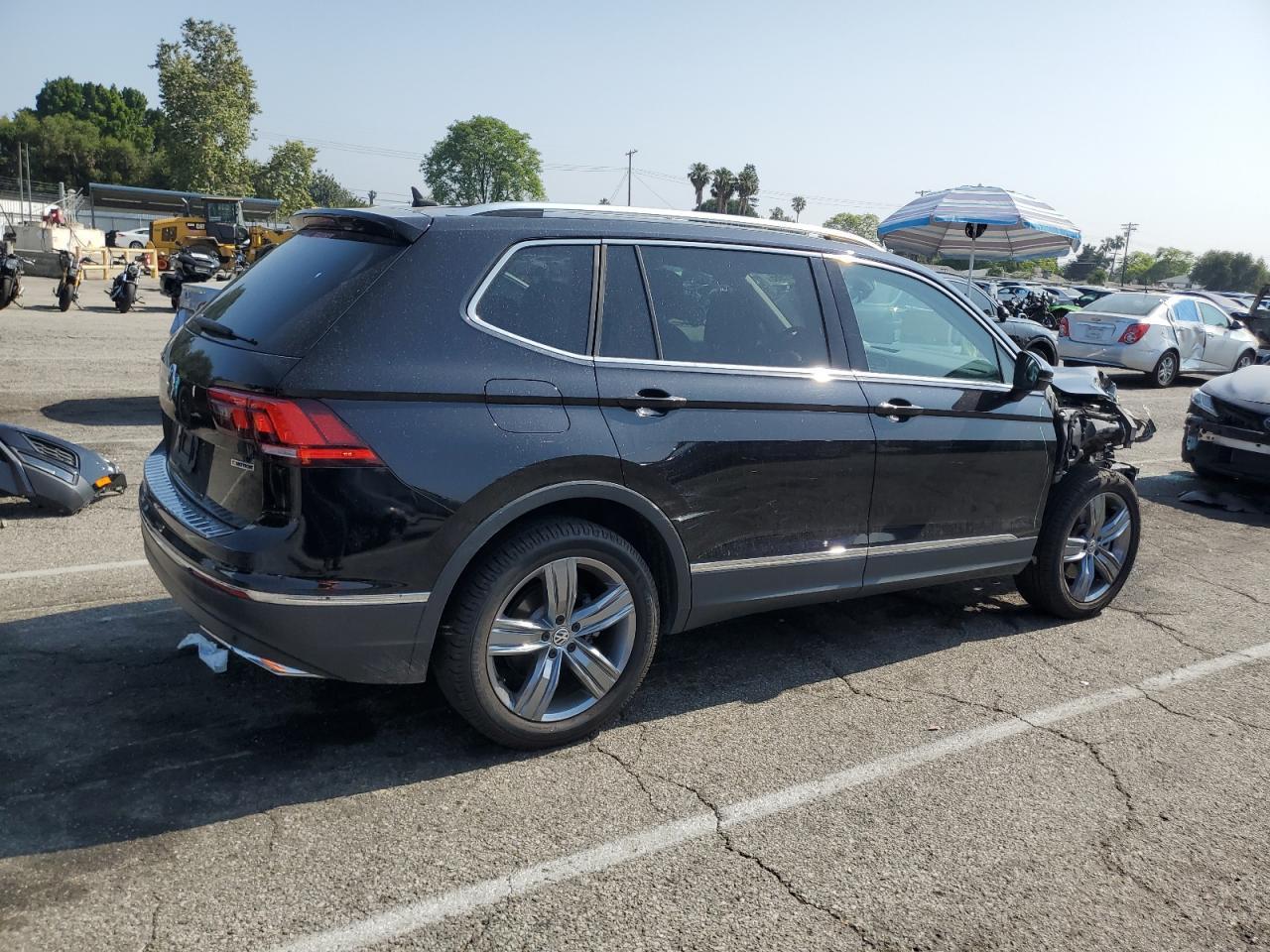 2020 Volkswagen Tiguan Se - Фото 3