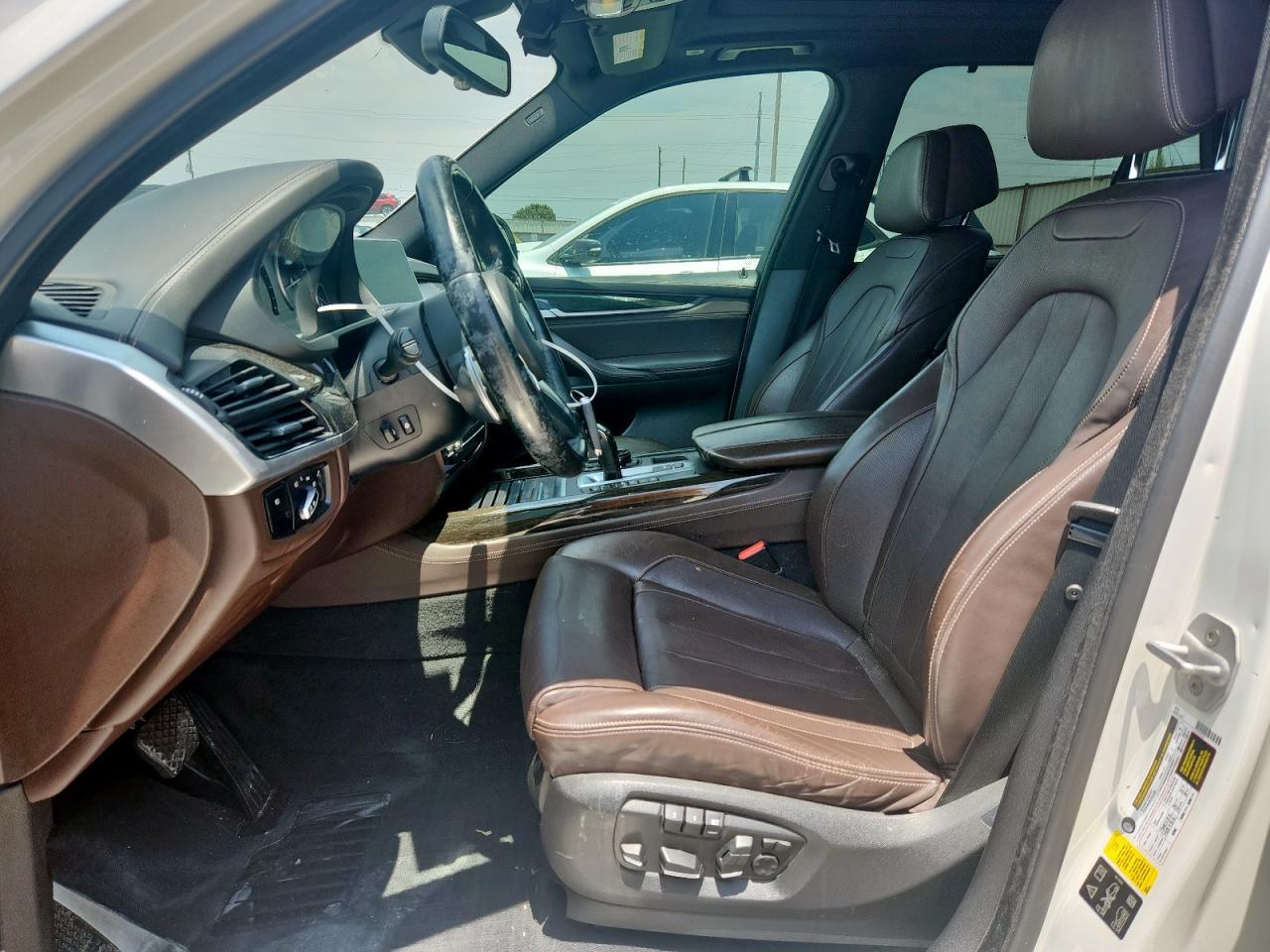2015 BMW X5 xDrive50I - Image 7