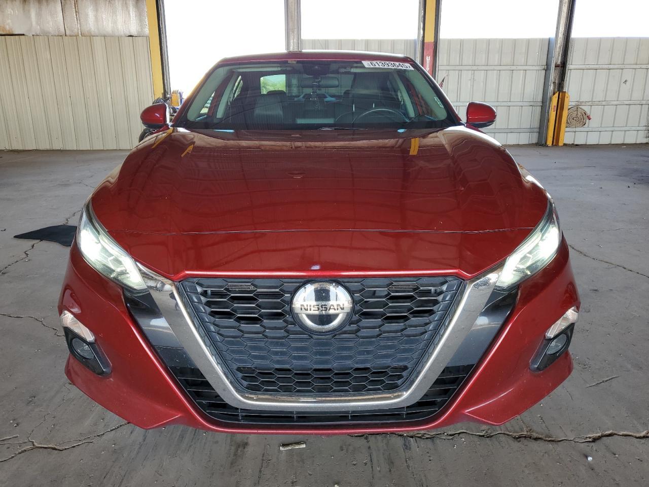 2022 Nissan Altima Sl - Image 5
