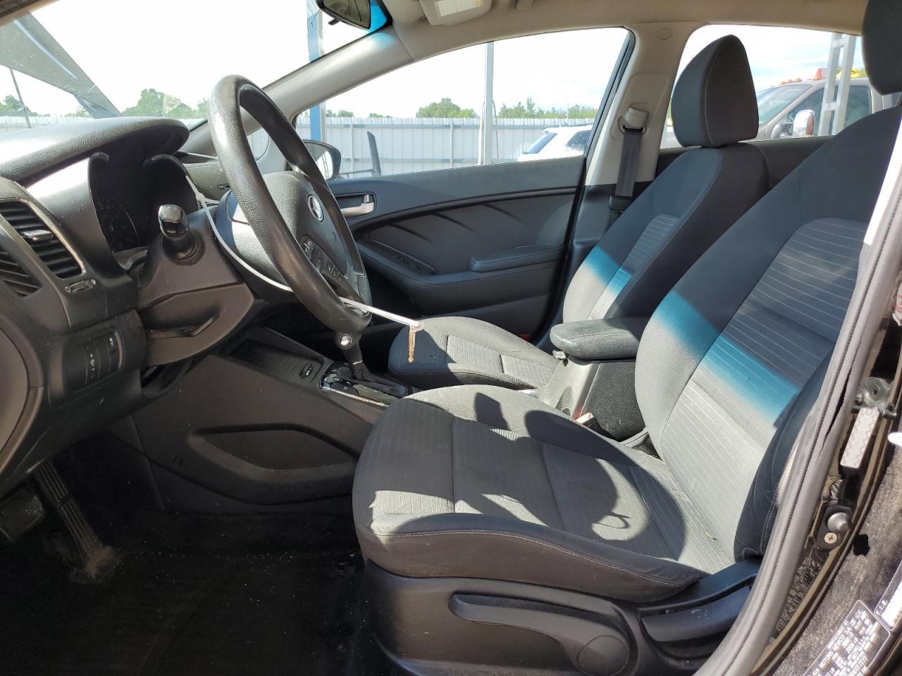 2017 Kia Forte Lx - Image 7