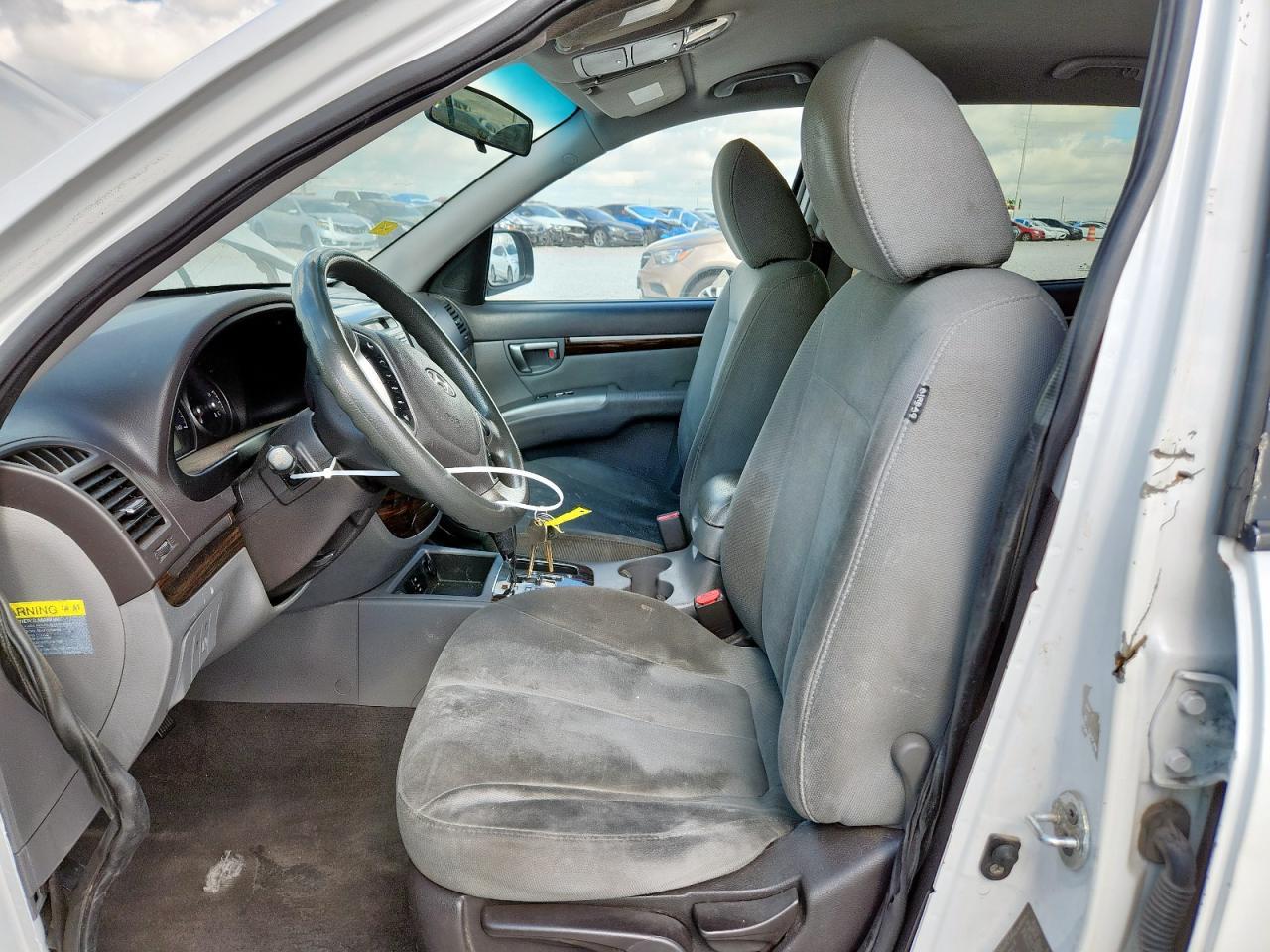 2010 Hyundai Santa Fe Gls - Image 7