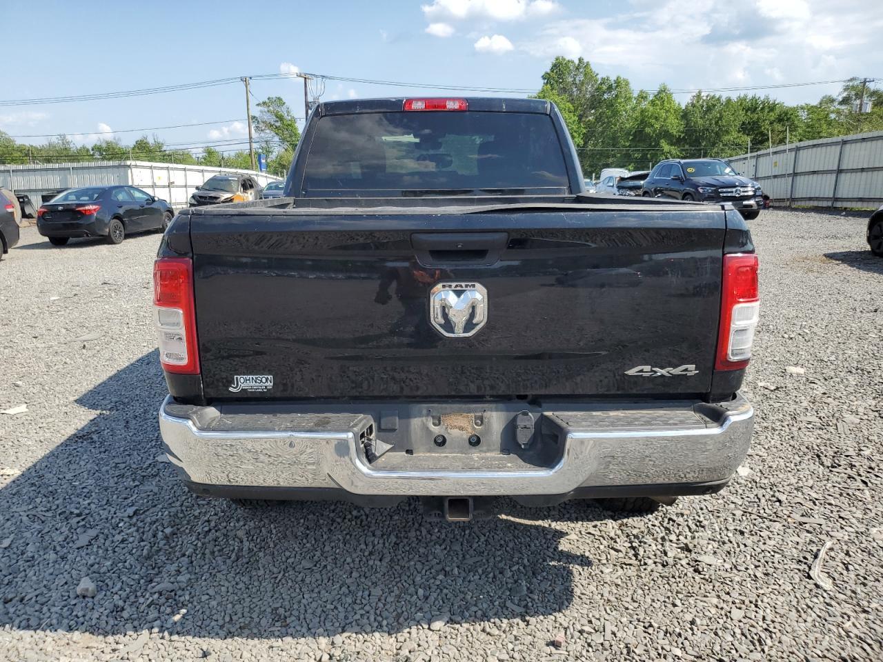 2022 Ram 2500 Tradesman - Фото 6