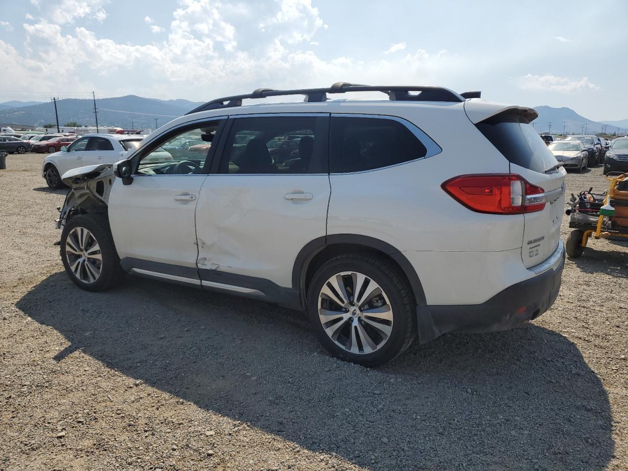 2022 Subaru Ascent Limited - Фото 2