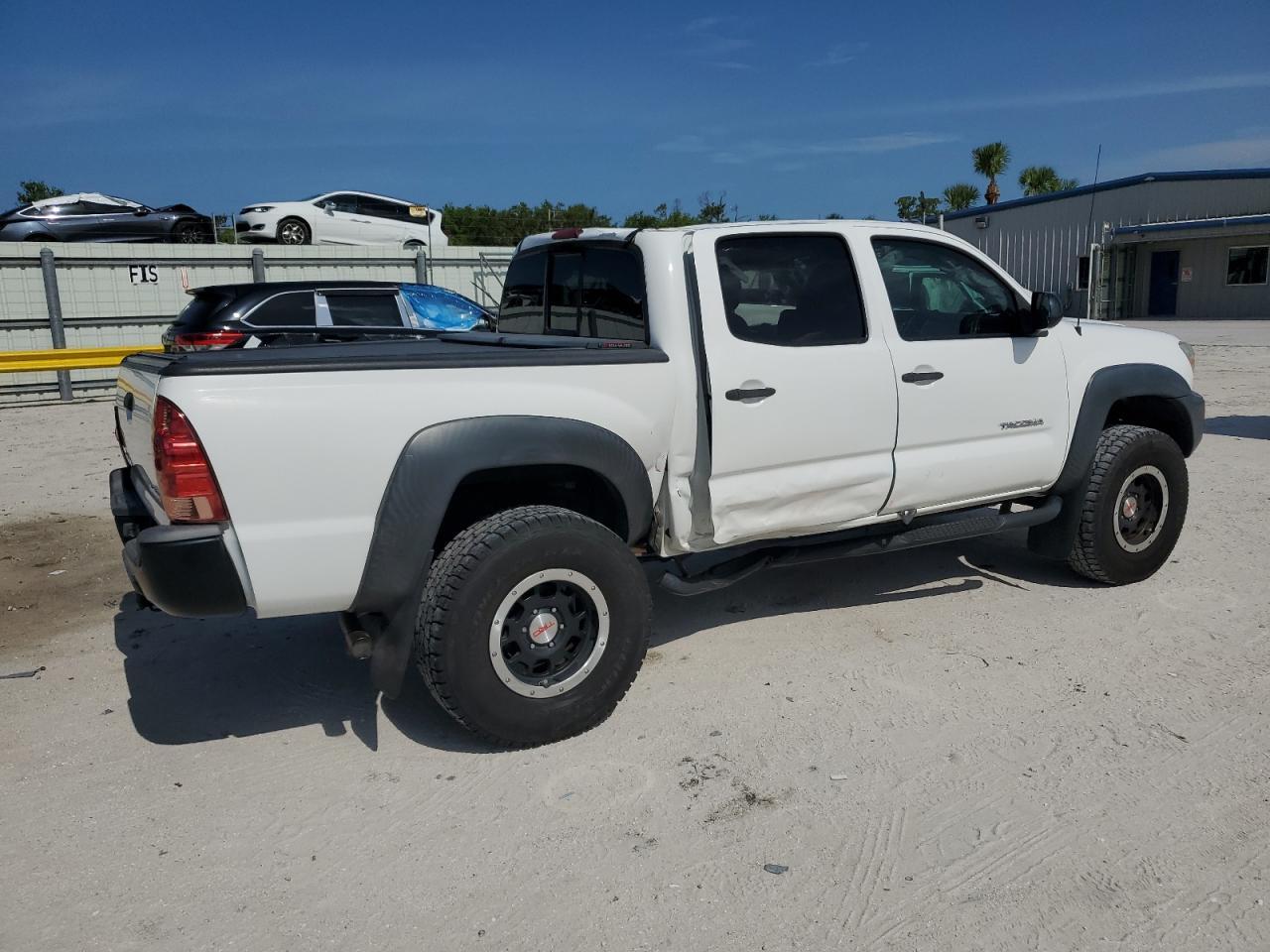 2015 Toyota Tacoma Double Cab Prerunner - Фото 3