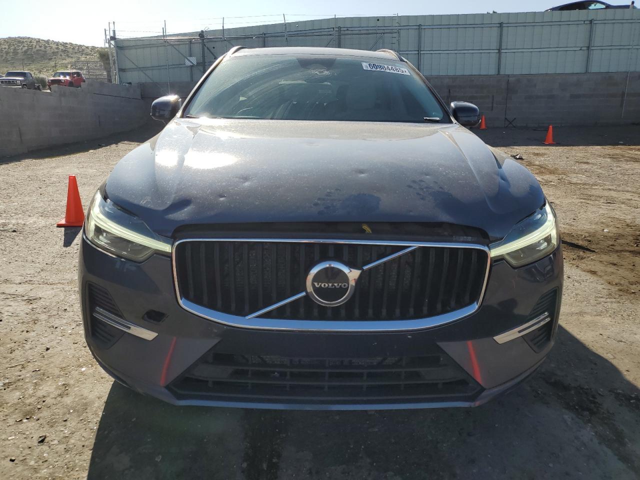 2022 Volvo Xc60 B5 Momentum - Image 5