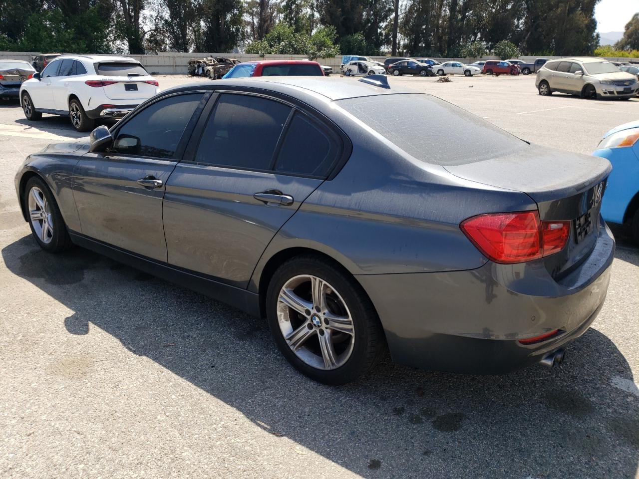 2014 BMW 328 I Sulev - Фото 2