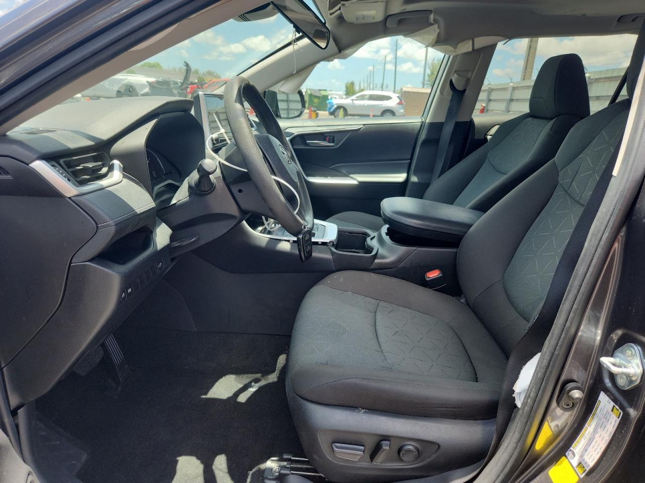 2024 Toyota Rav4 Xle - Фото 7