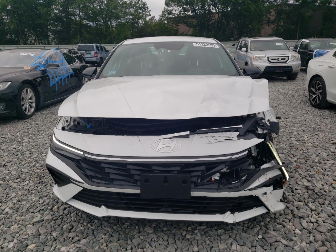 2025 Hyundai Elantra Sel Sport - Image 5