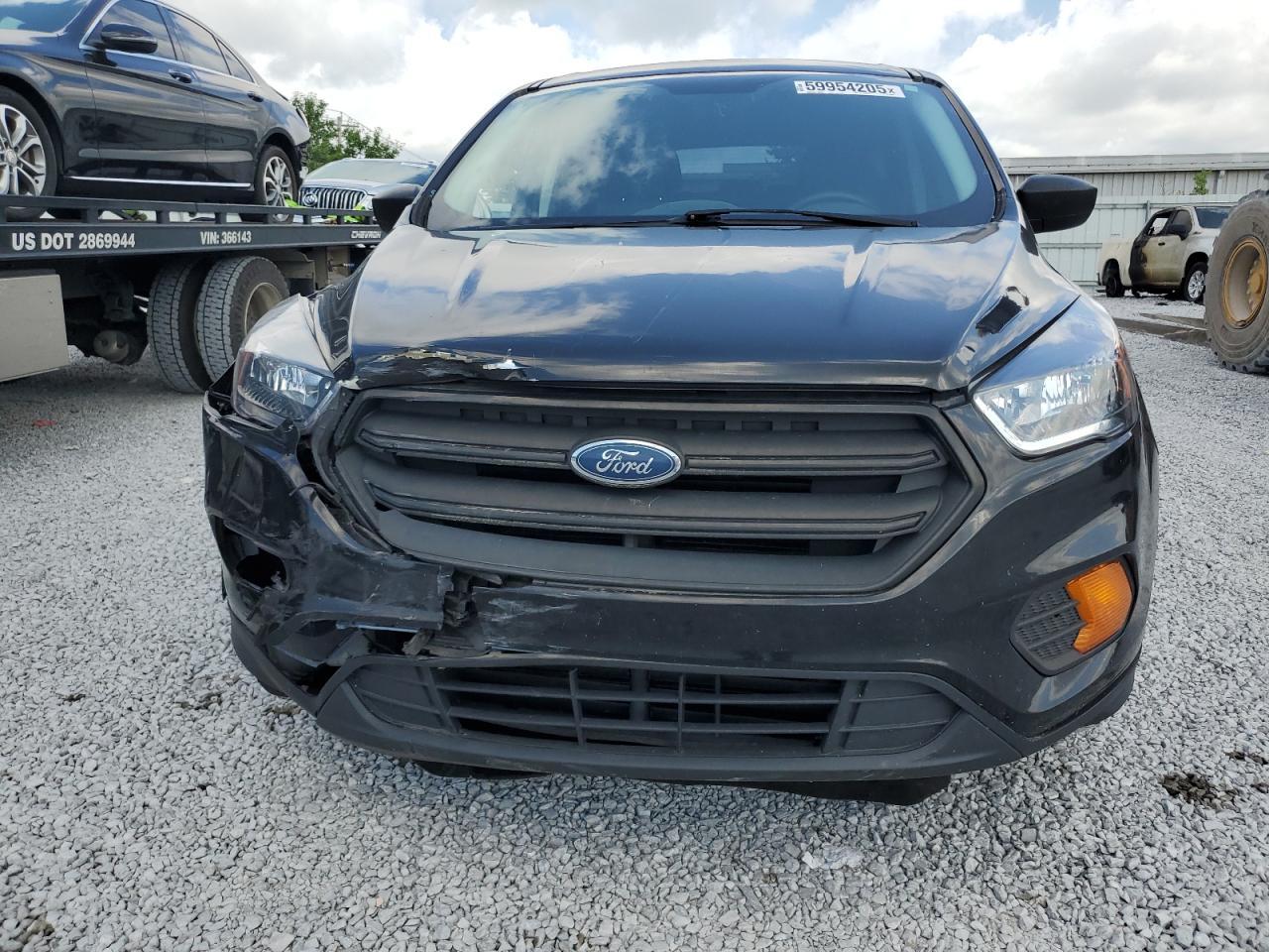 2017 Ford Escape S - Фото 5
