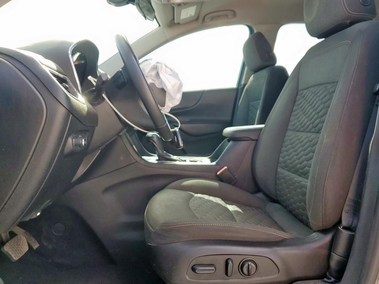 2018 Chevrolet Equinox Lt - Image 7