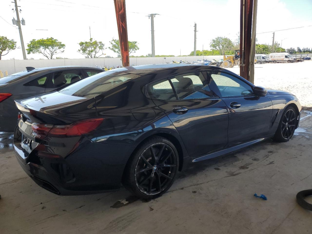 2022 BMW M850Xi - Image 3