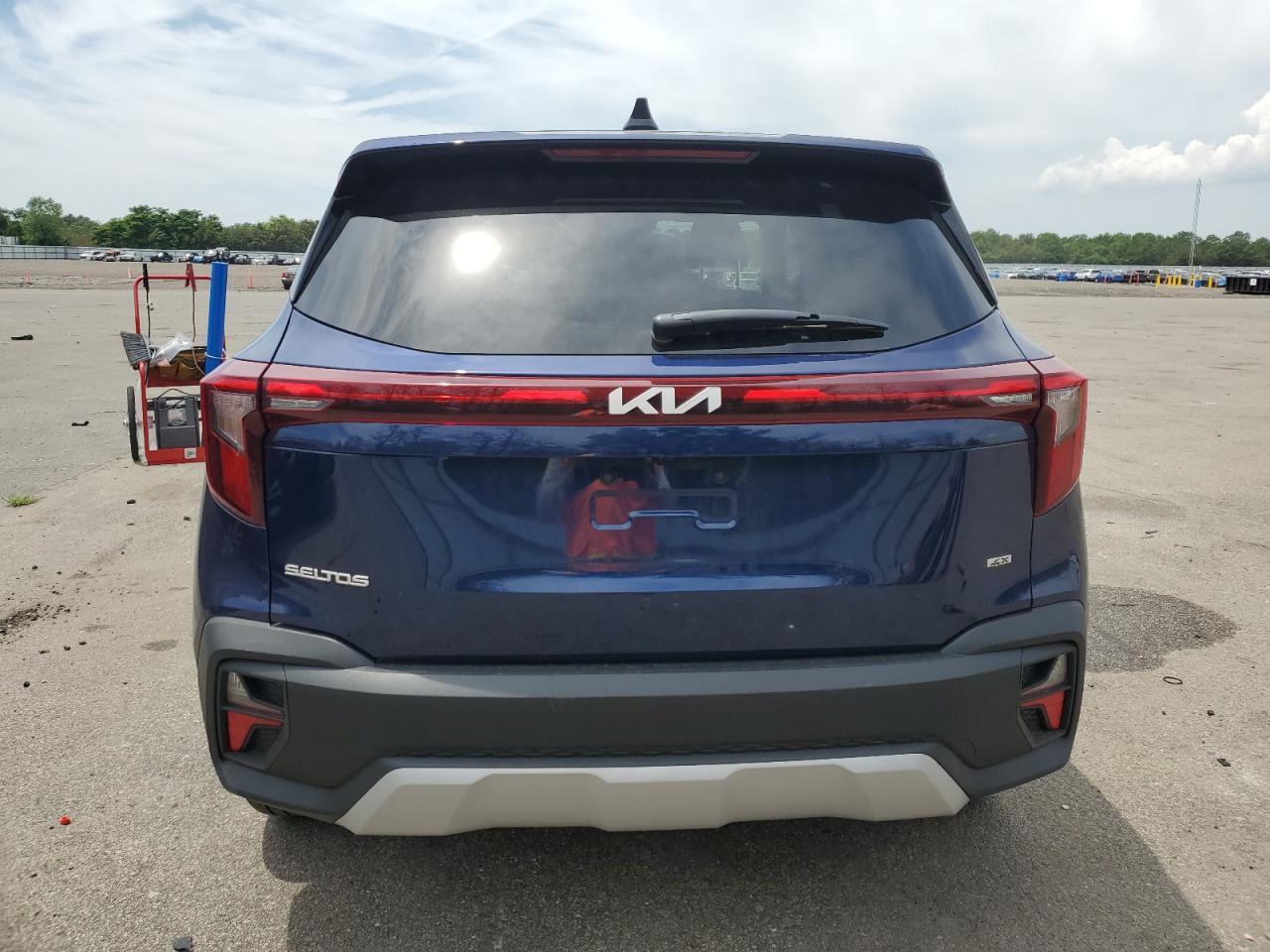 2025 Kia Seltos Lx - Image 6