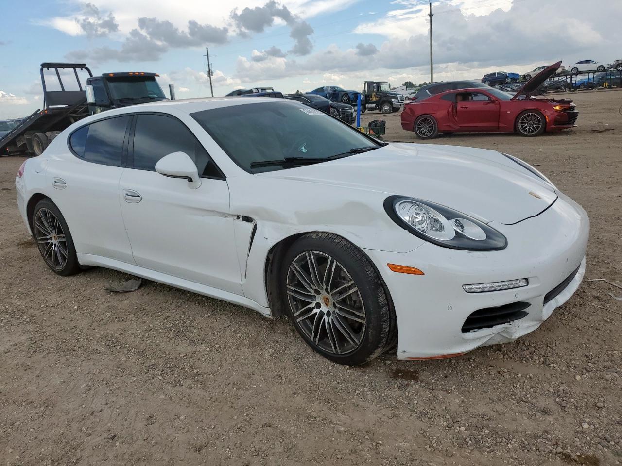 2016 Porsche Panamera 2 - Image 4