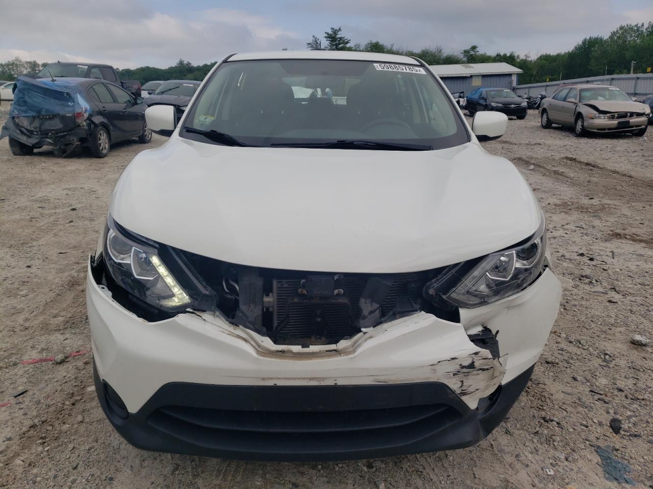 2018 Nissan Rogue Sport S - Image 5