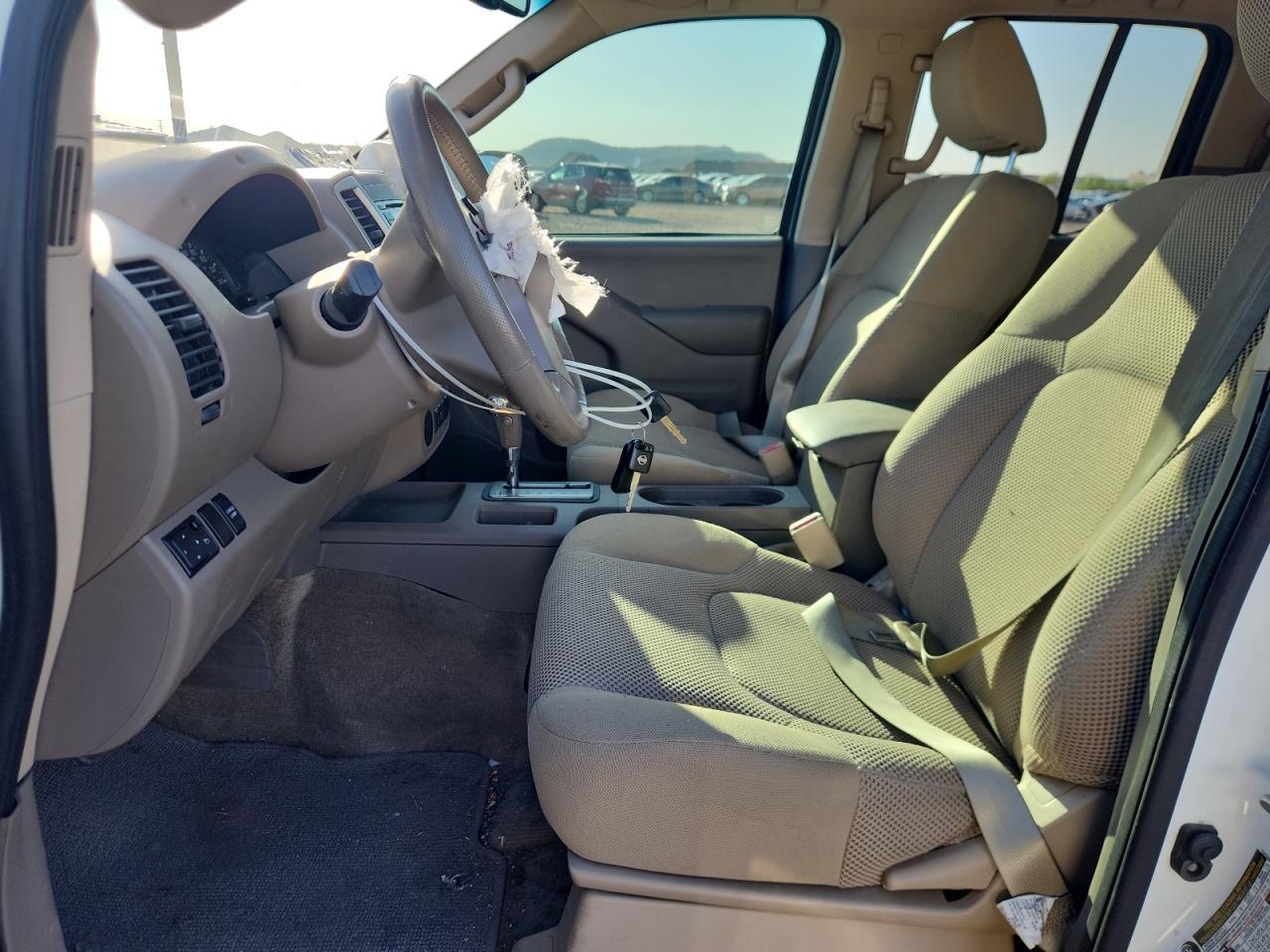 2017 Nissan Frontier S - Image 7