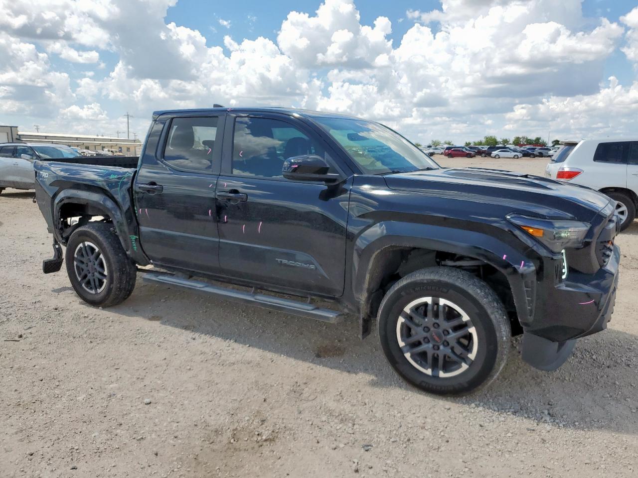 2024 Toyota Tacoma Double Cab - Image 4