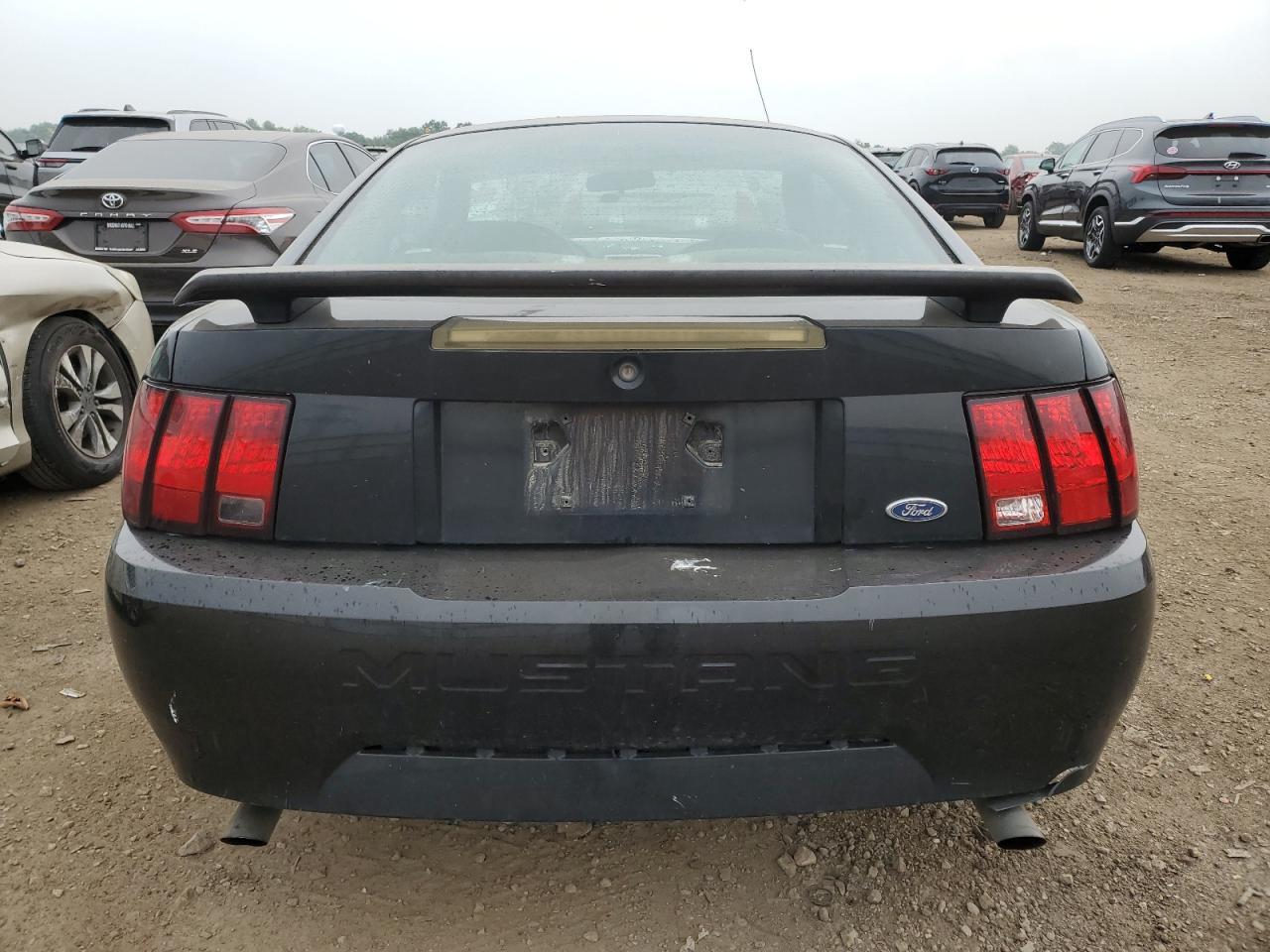 2004 Ford Mustang - Image 6