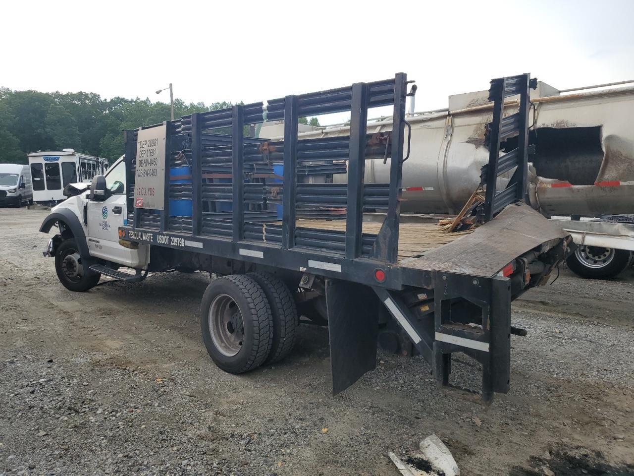 2018 Ford F450 Super Duty - Фото 2