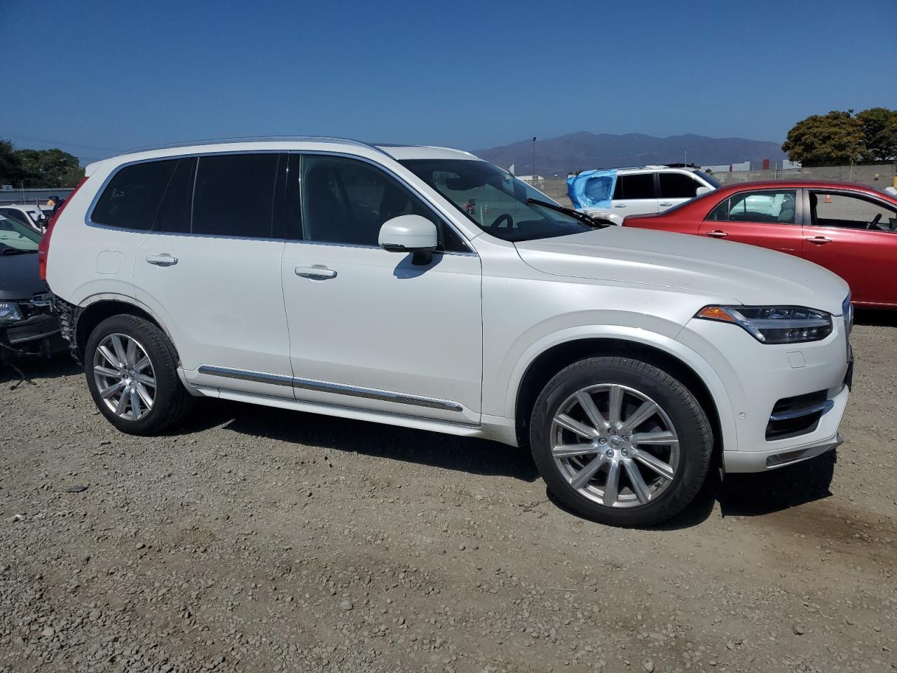 2017 Volvo Xc90 T6 - Фото 4