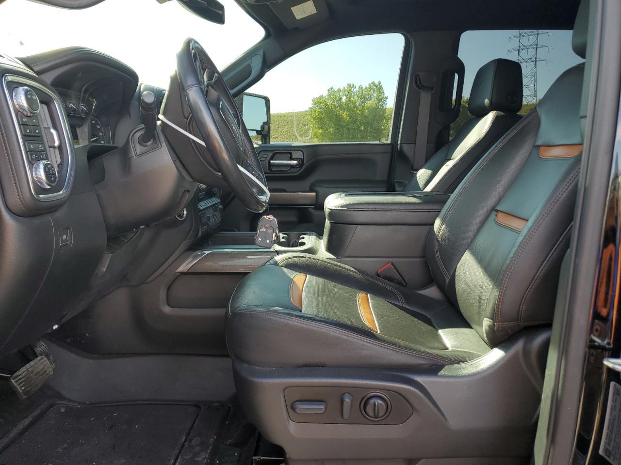 2022 GMC Sierra K2500 At4 - Фото 7