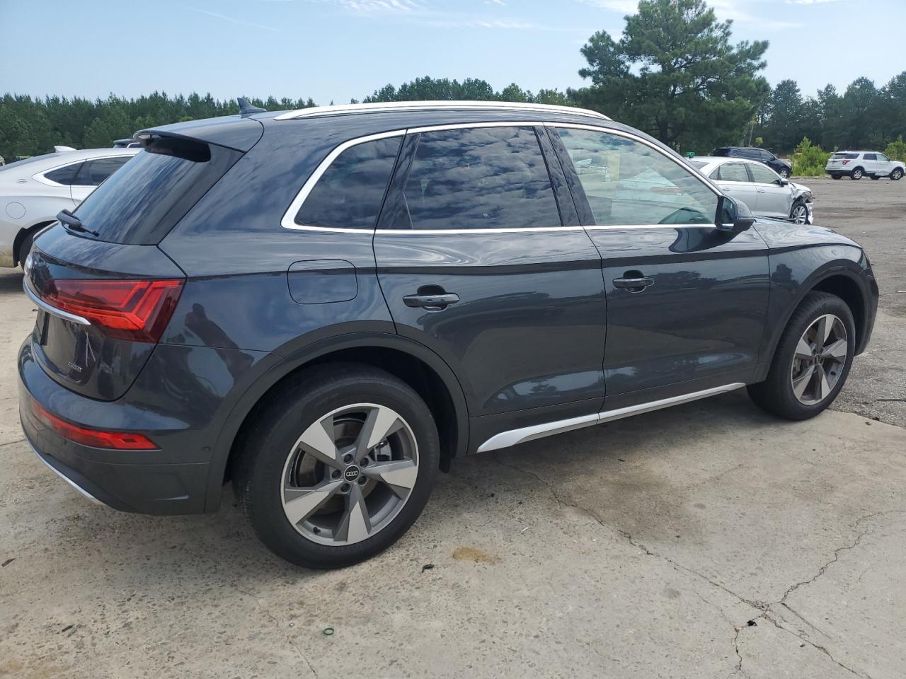 2023 Audi Q5 Prestige 40 - Image 3