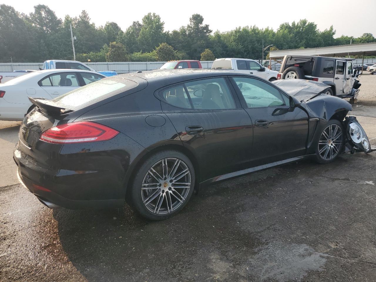 2015 Porsche Panamera 2 - Image 3
