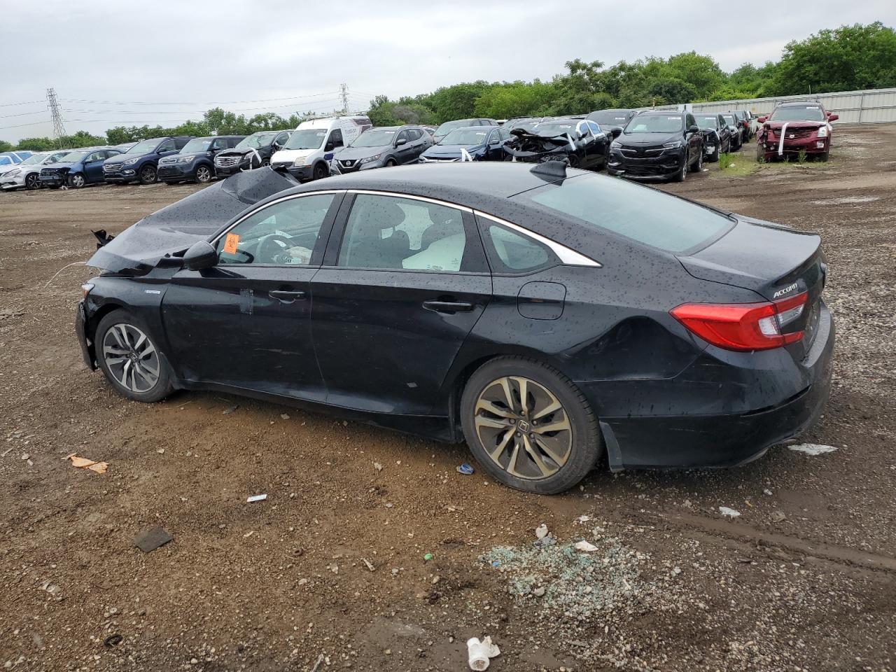 2019 Honda Accord Hybrid - Image 2