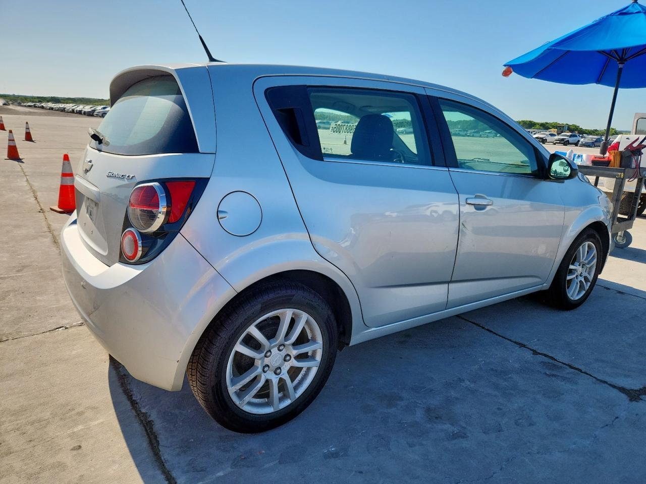 2014 Chevrolet Sonic Lt - Фото 3